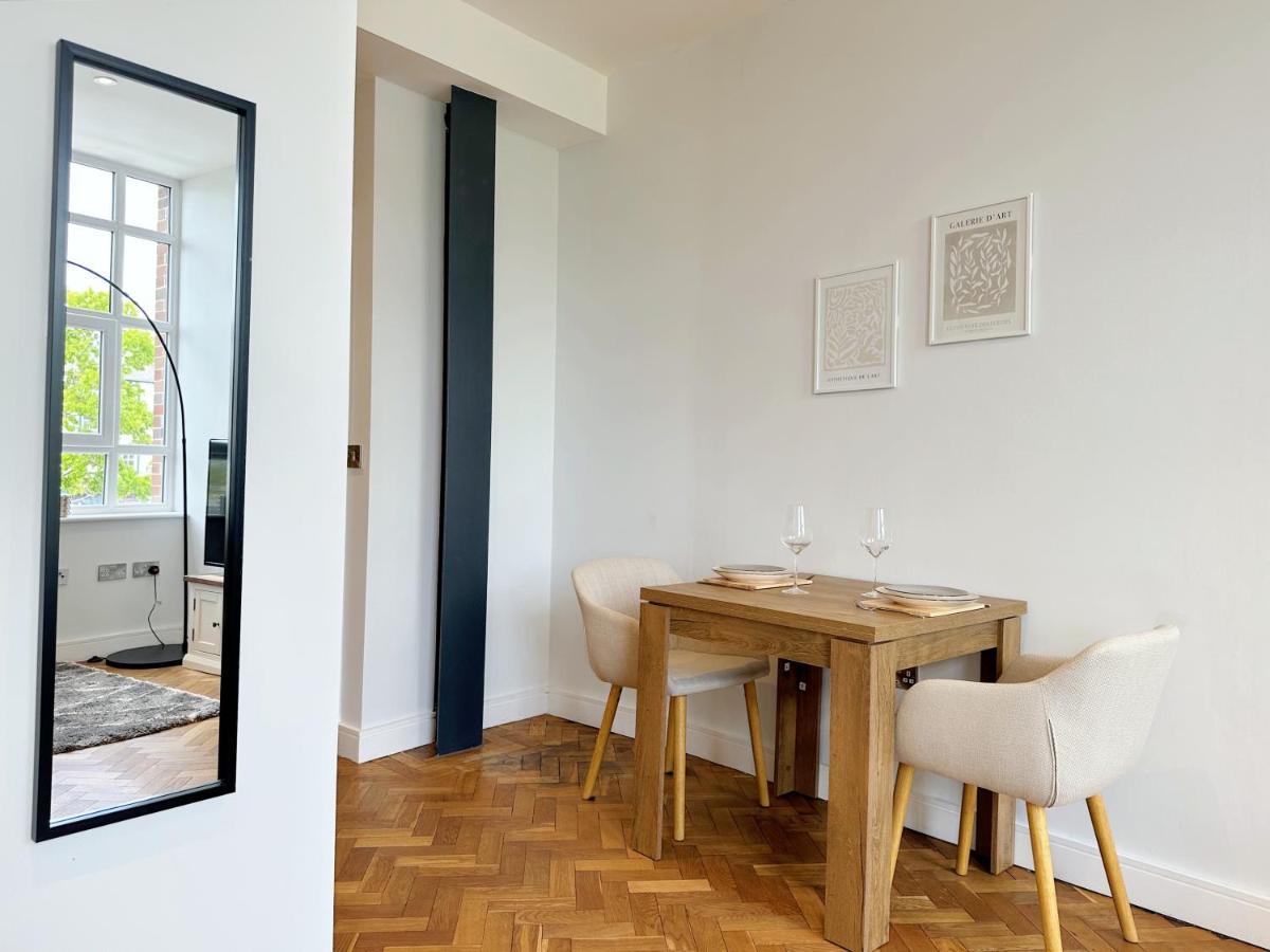 The Tailor'S Lounge - Central Flat Ripon & Parking 외부 사진